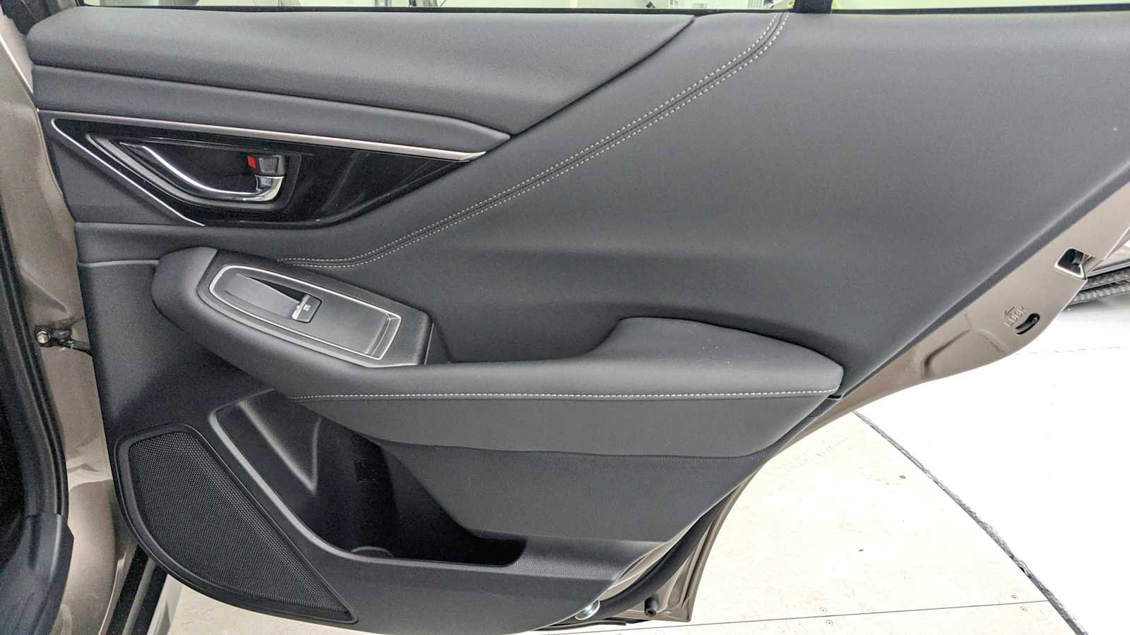 Certified 2024 Subaru Outback Limited image 26