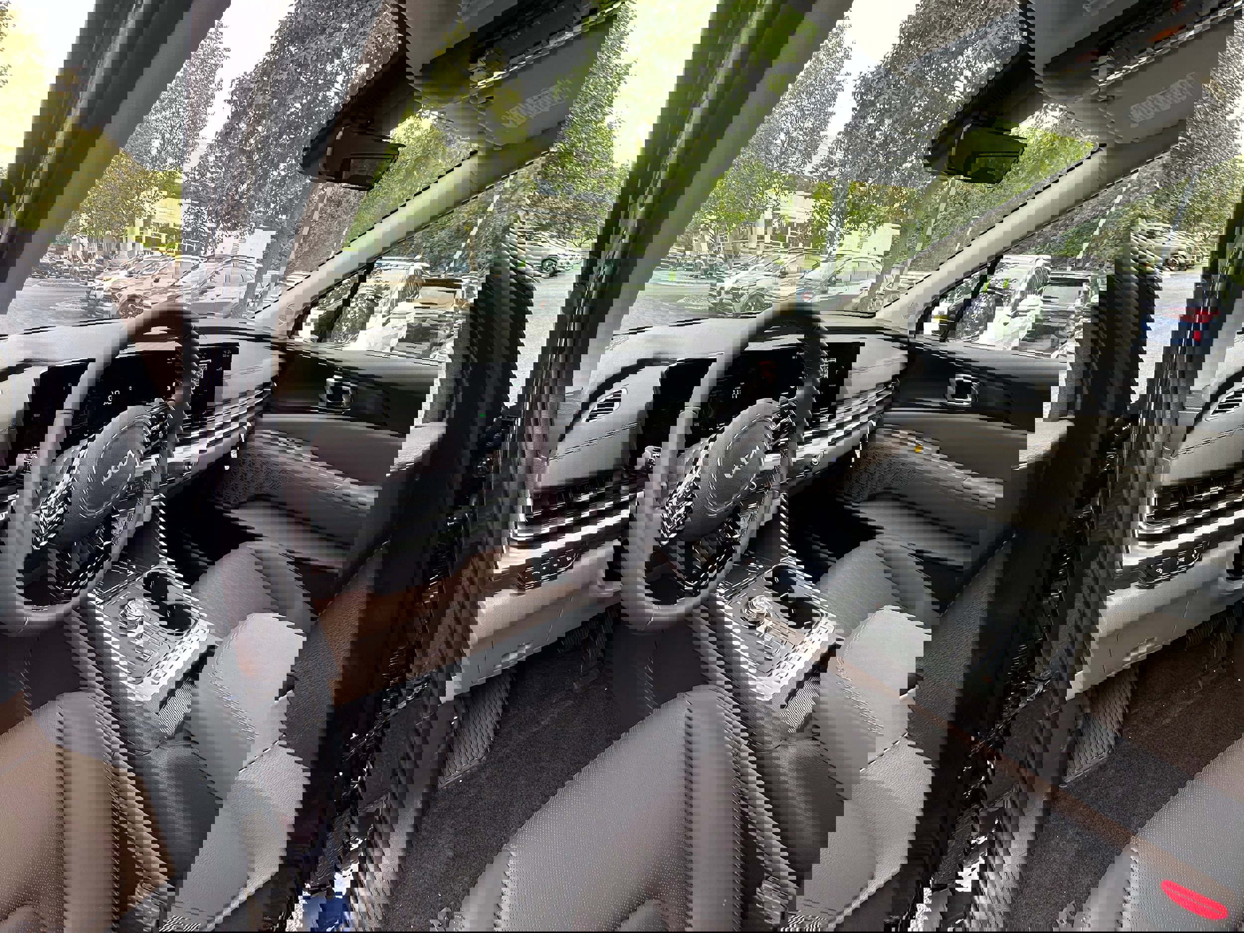 New 2026 Kia Carnival LXS image 33