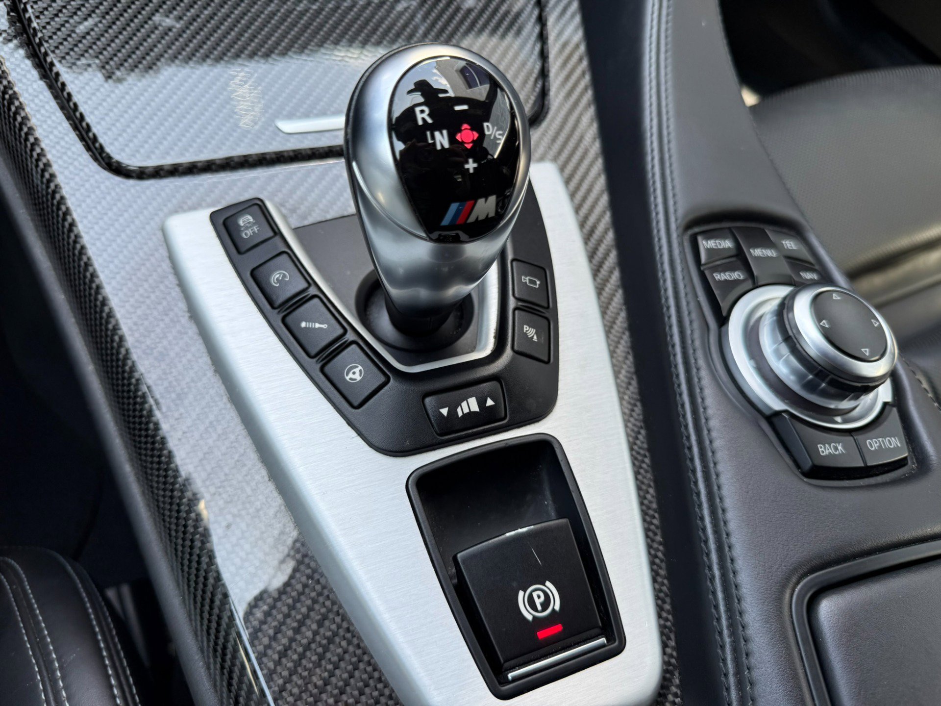 Used 2014 BMW M6 Convertible RWD image 22