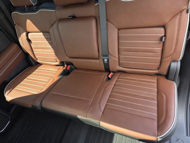 New 2026 GMC Sierra 3500 Denali Ultimate AWD/4WD image 32