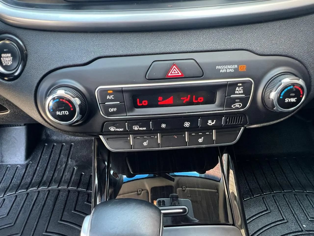 Used 2019 Kia Sorento EX FWD image 29
