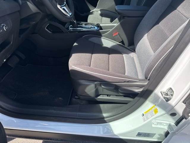 New 2026 Chevrolet TrailBlazer LT w/ LT Cold Weather Package image 15