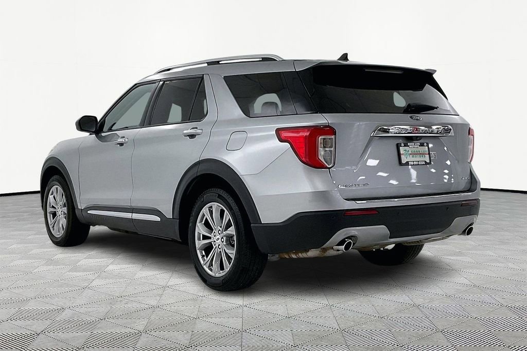 Used 2023 Ford Explorer Limited image 4