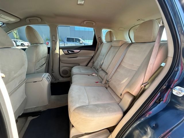 Used 2015 Nissan Rogue S AWD/4WD image 35