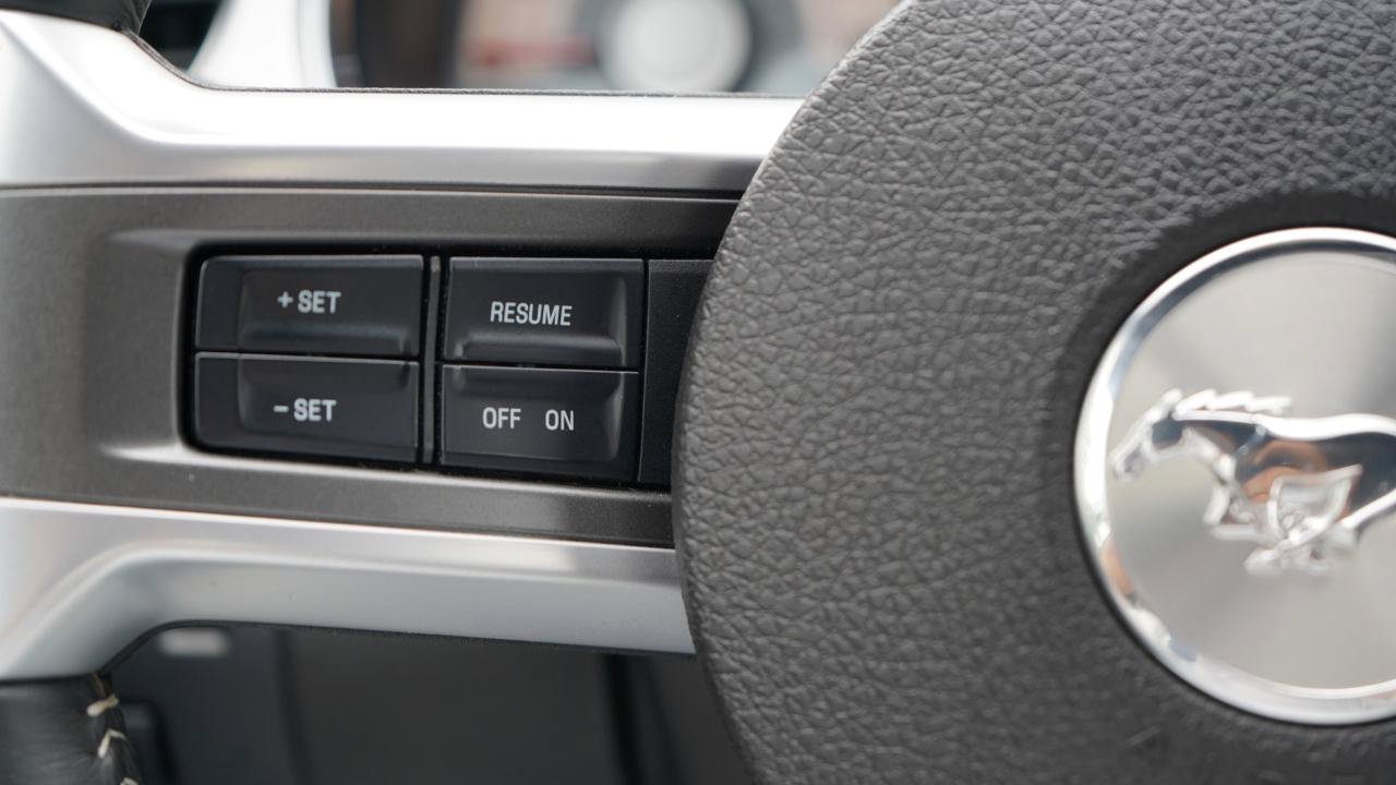 Used 2010 Ford Mustang GT RWD image 70