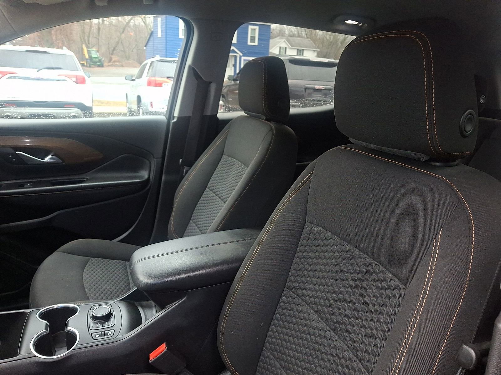 Used 2020 GMC Terrain SLE w/ Driver Convenience Package image 14