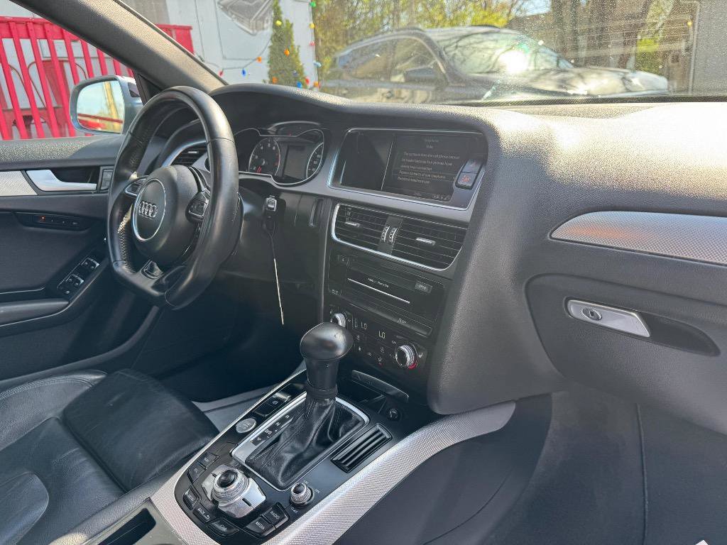 Used 2015 Audi A4 2.0T Premium Plus w/ Technology Package image 28