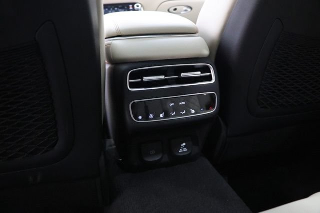 Used 2026 Genesis GV70 3.5T Sport Prestige AWD/4WD image 33