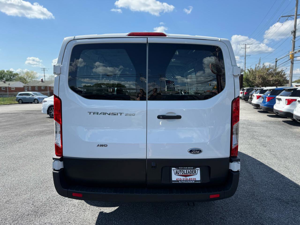 Used 2024 Ford Transit 250 Low Roof AWD w/ Exterior Upgrade Package image 4