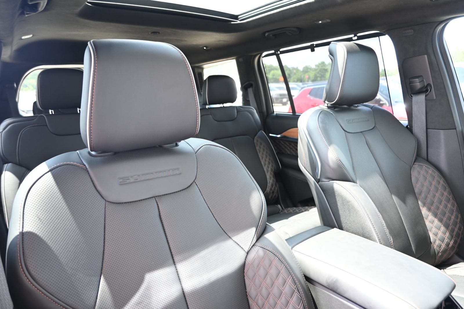 New 2026 Jeep Grand Cherokee L Summit AWD/4WD image 49
