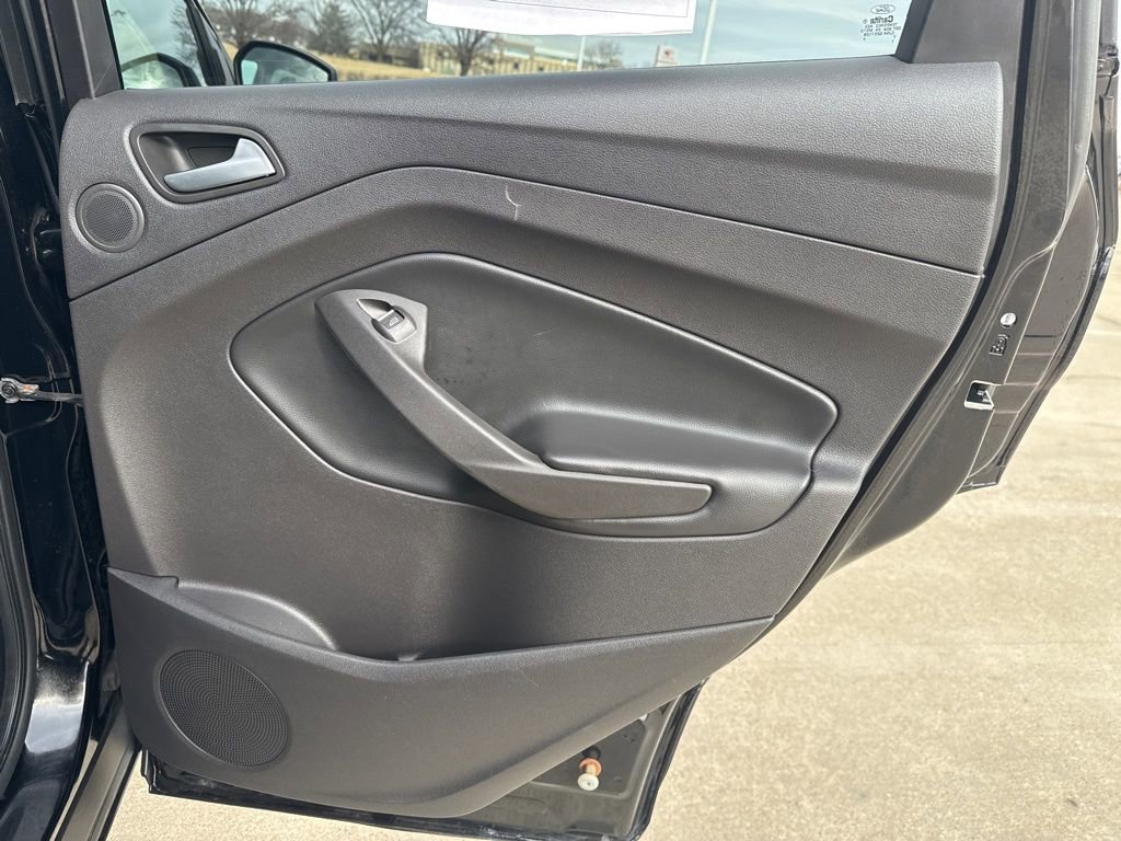 Used 2017 Ford Escape Titanium FWD image 21