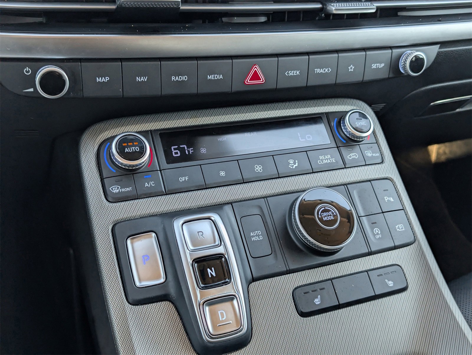 Used 2024 Hyundai Palisade SEL image 17