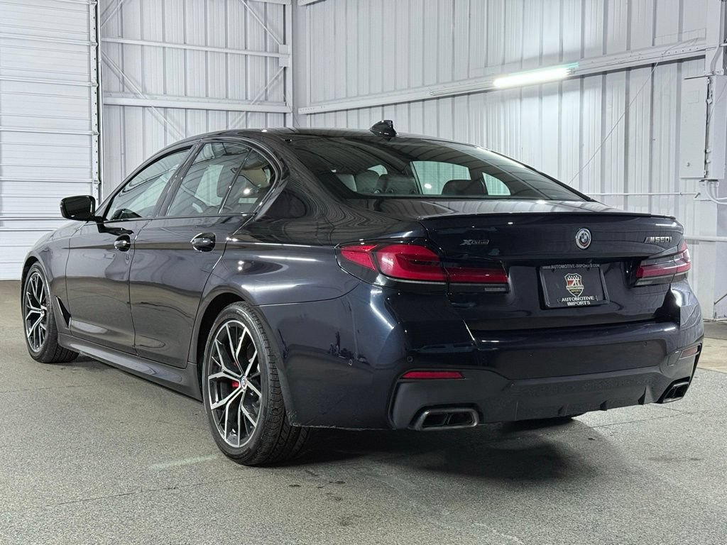 Used 2022 BMW M550i xDrive w/ Dynamic Handling Package AWD/4WD image 11