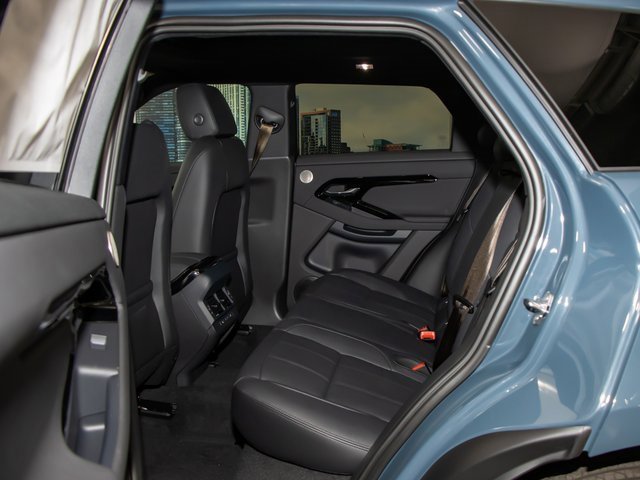 Certified 2025 Land Rover Range Rover Evoque Dynamic SE image 22