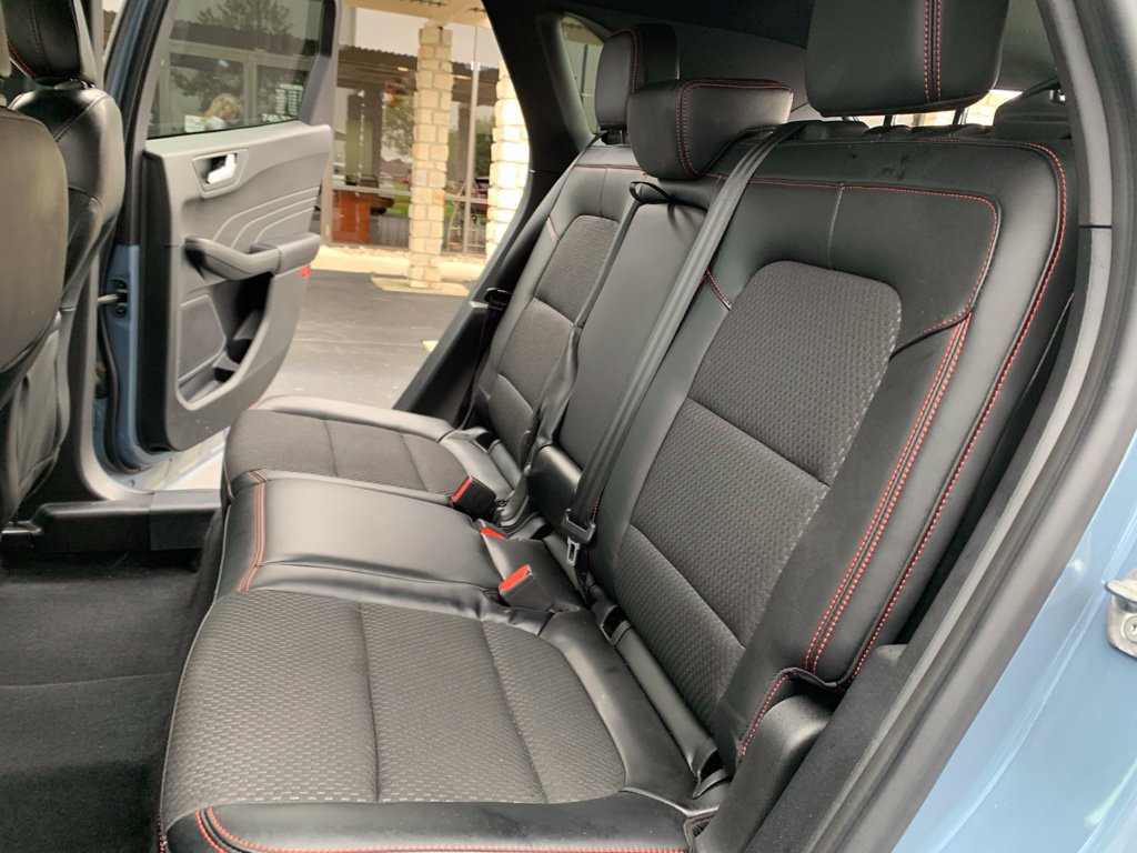 Certified 2023 Ford Escape ST-Line w/ Tech Pack #1 AWD/4WD image 27