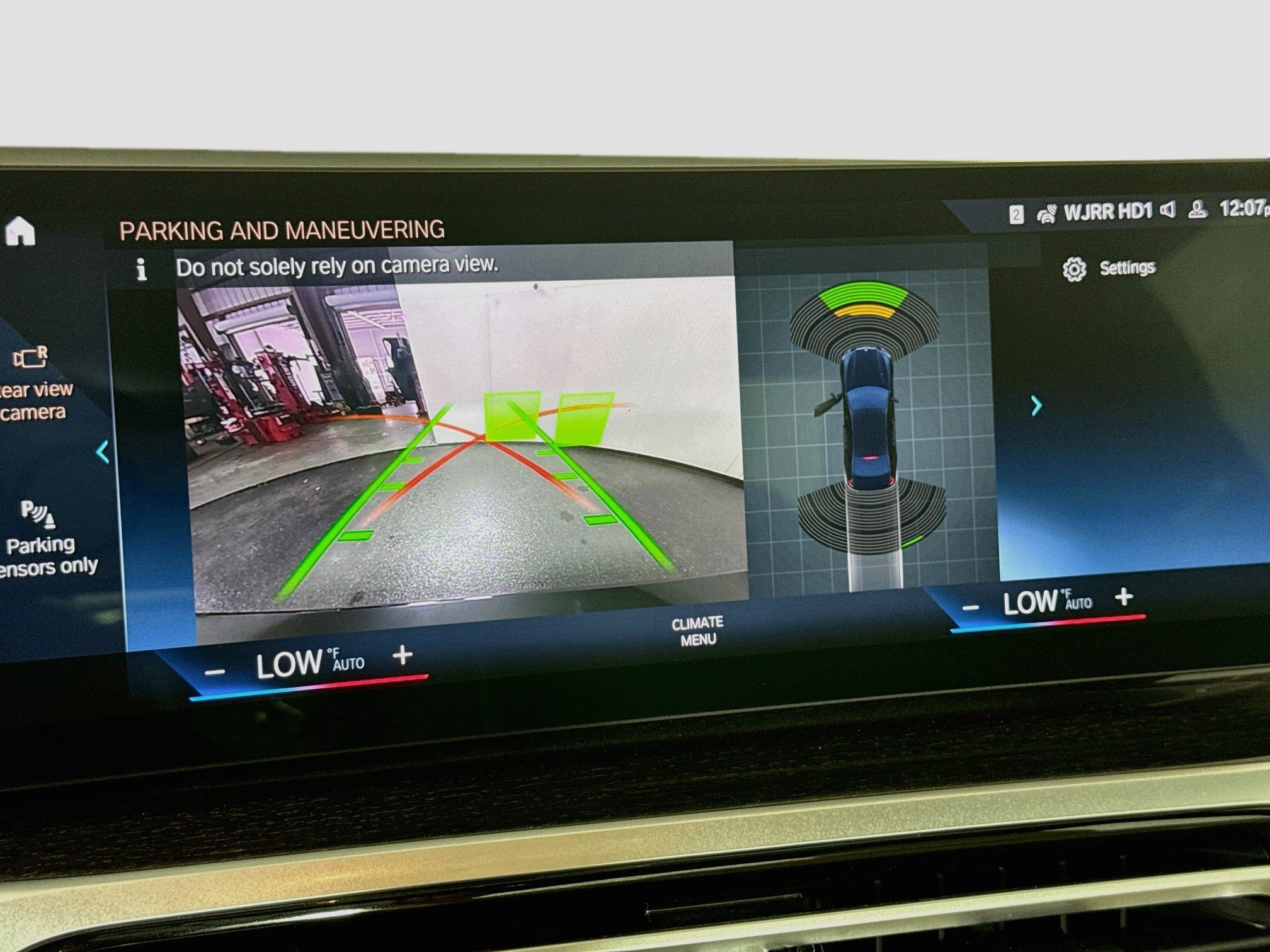 Used 2023 BMW 330i Sedan w/ Driving Assistance Package RWD image 19