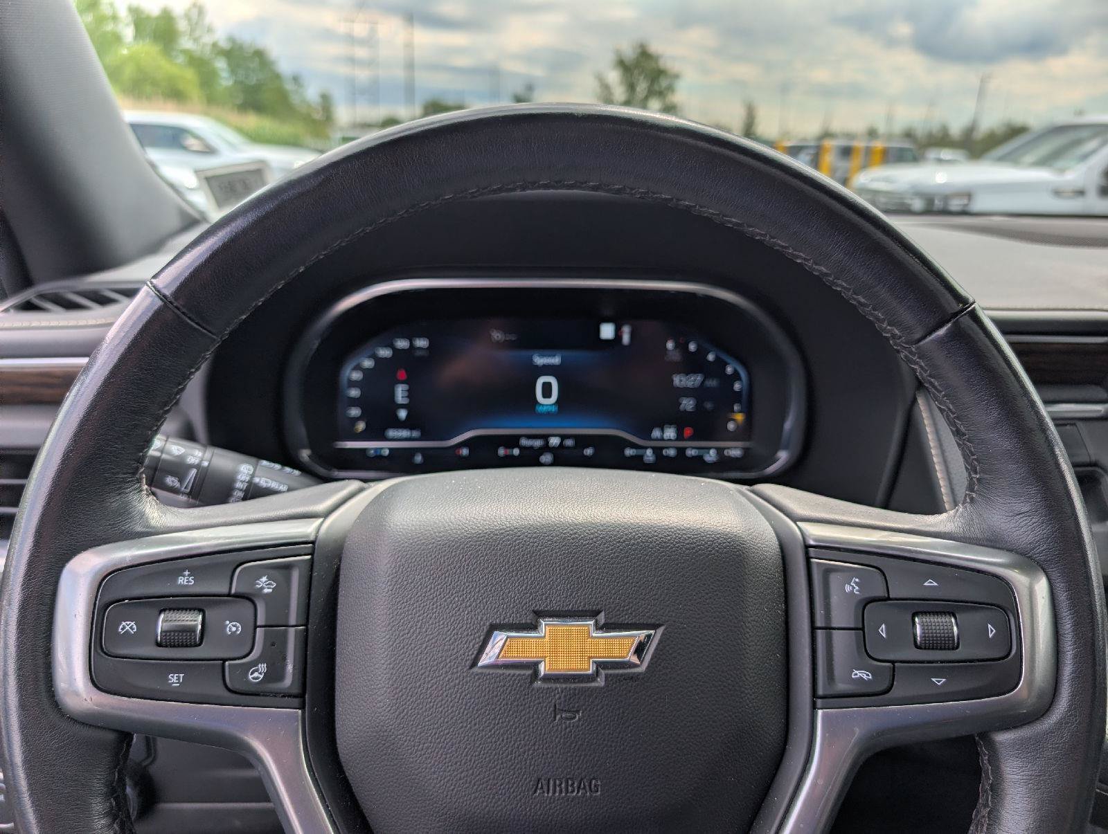 Used 2023 Chevrolet Tahoe Premier AWD/4WD image 11