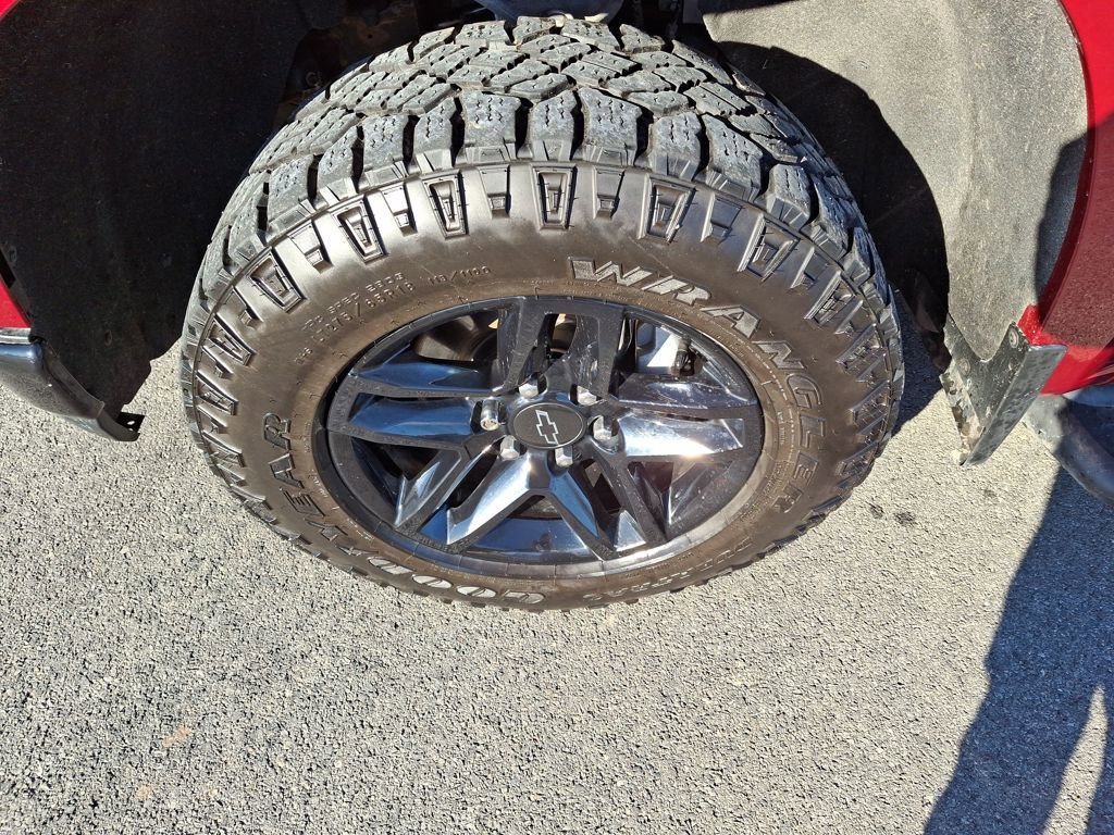 Used 2019 Chevrolet Silverado 1500 Custom Trail Boss w/ Custom Convenience Package image 27