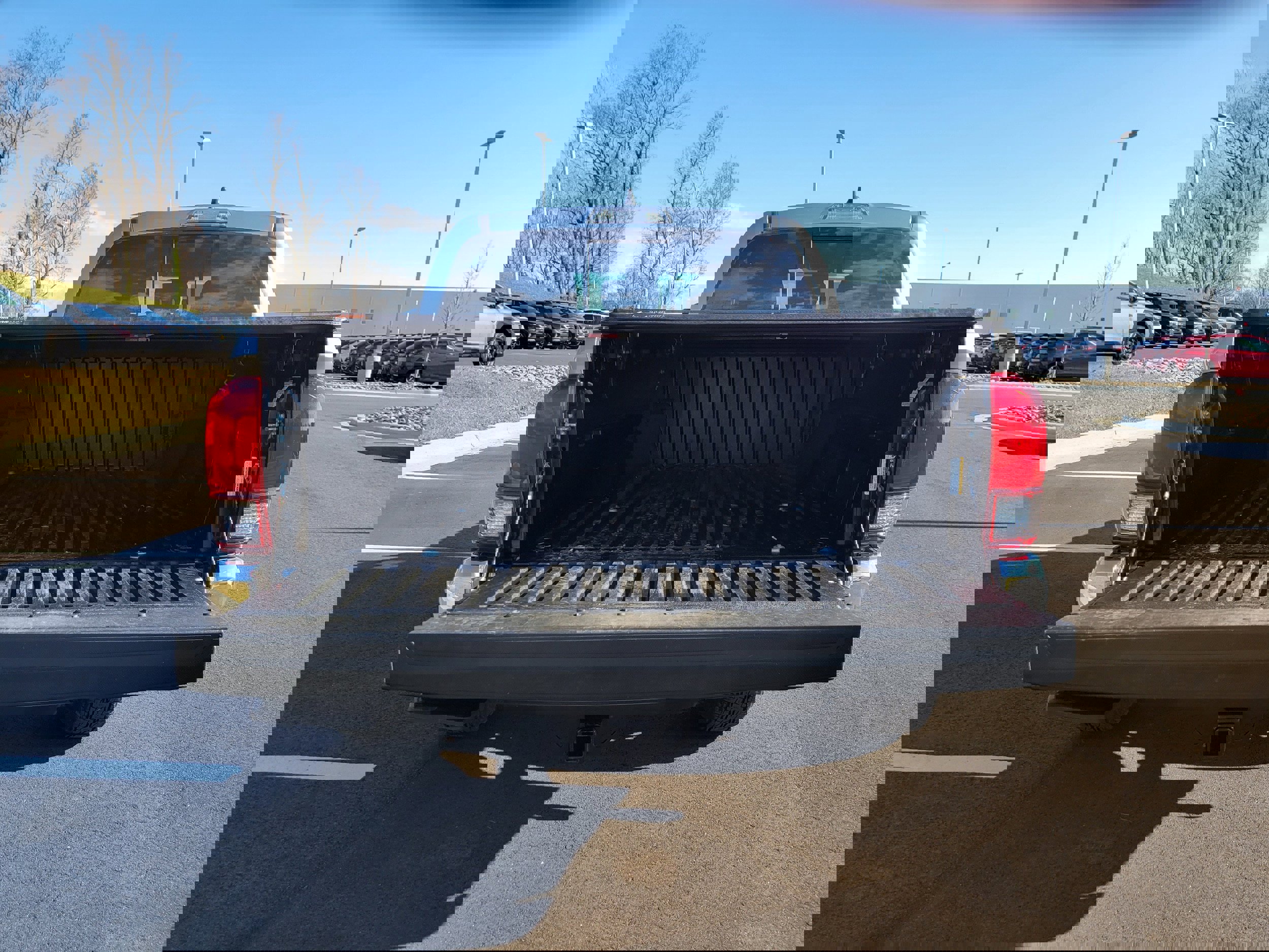 Used 2020 Toyota Tacoma SR5 image 11