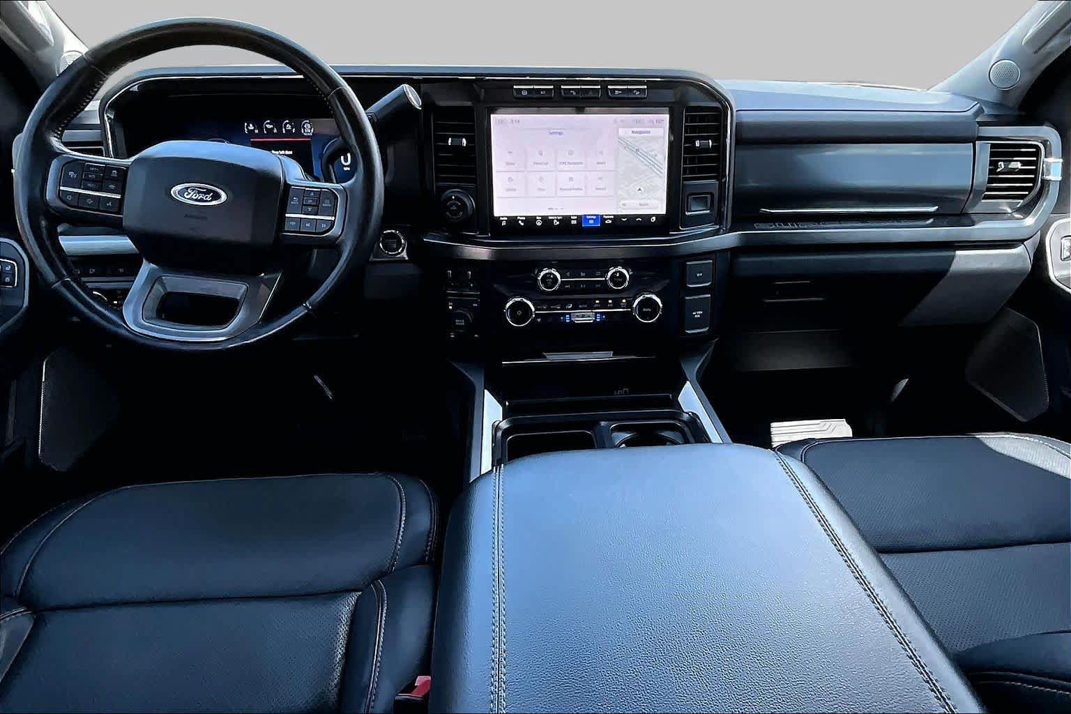 Used 2023 Ford F350 Lariat w/ Lariat Ultimate Package AWD/4WD image 16