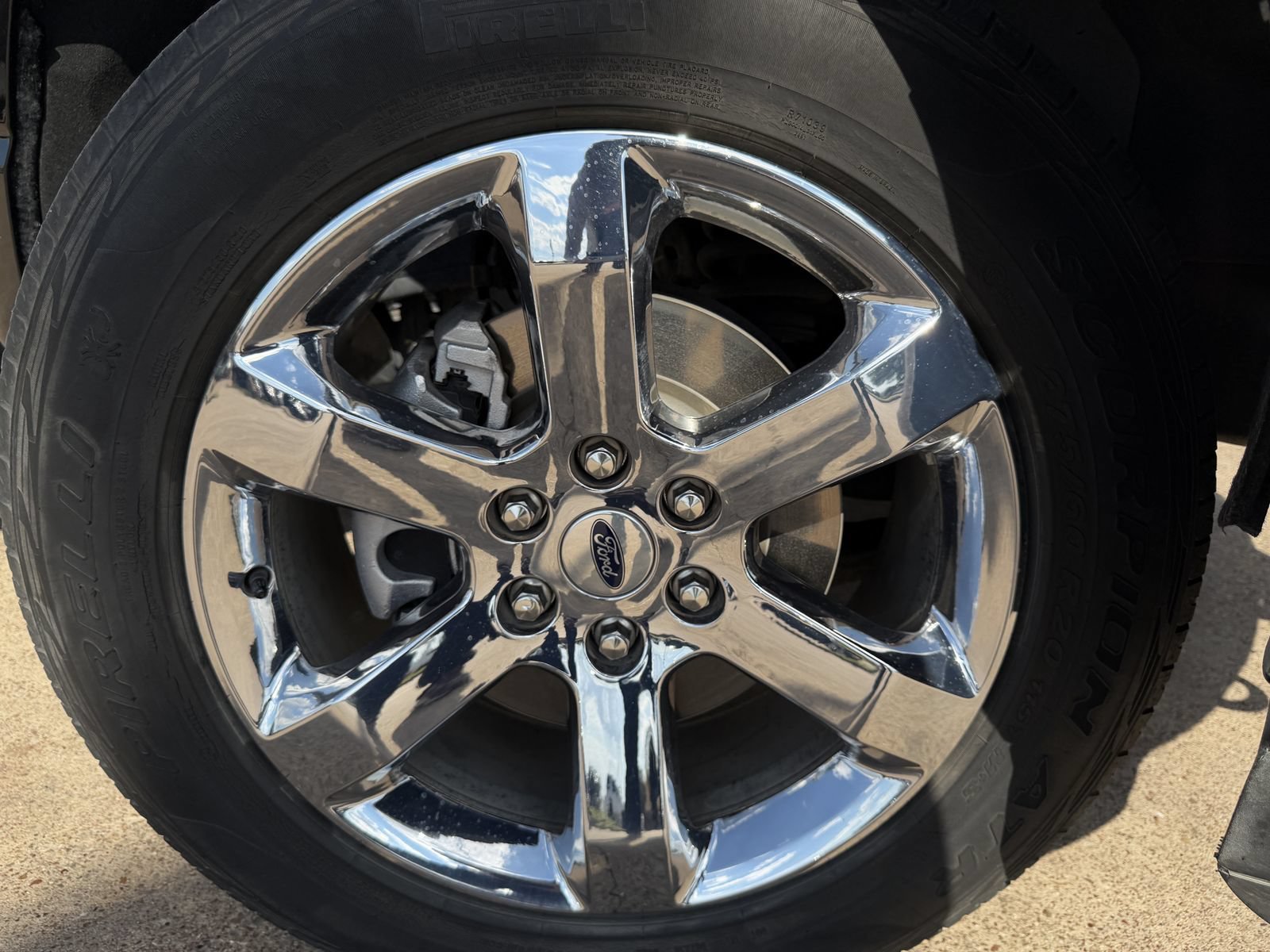 Used 2022 Ford F150 Lariat AWD/4WD image 10
