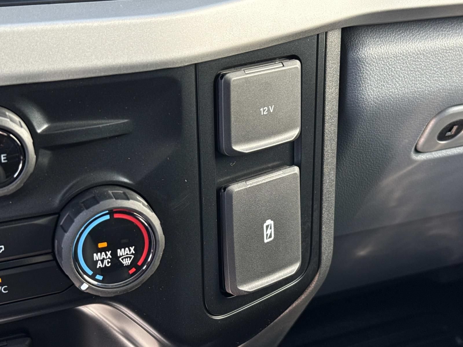 New 2026 Ford F250 XL AWD/4WD image 17