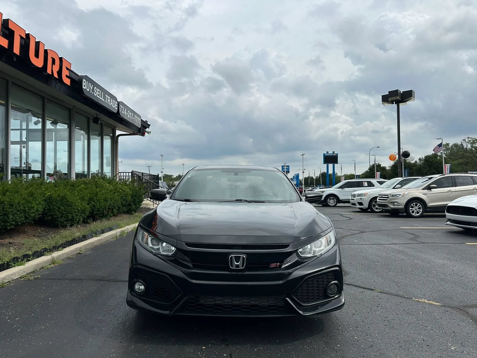 Used 2018 Honda Civic Si image 2