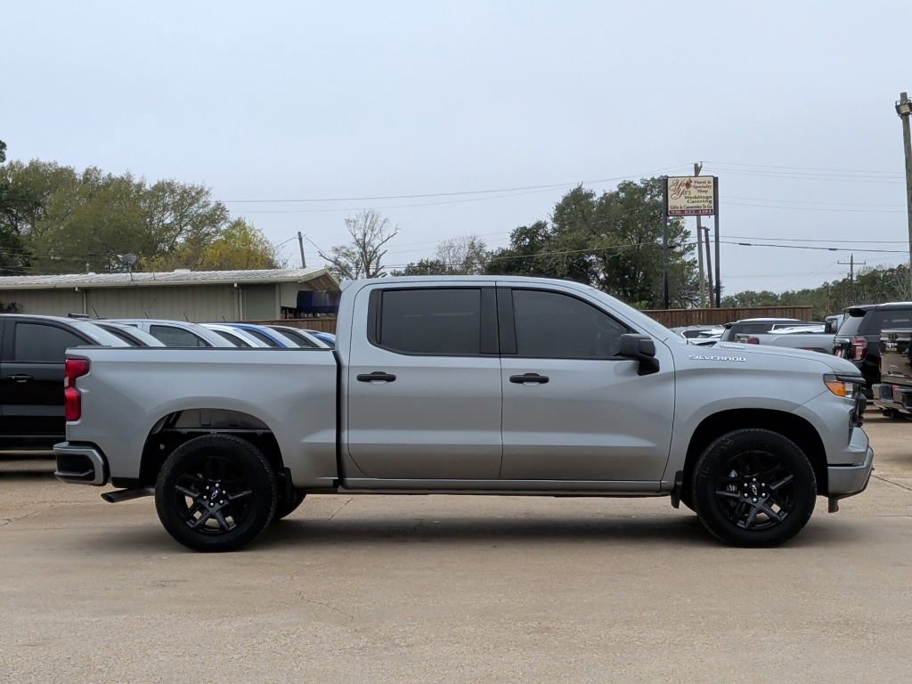 New 2025 Chevrolet Silverado 1500 Custom image 9