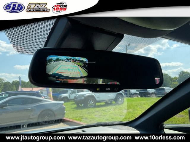 Used 2018 Toyota C-HR XLE FWD image 17