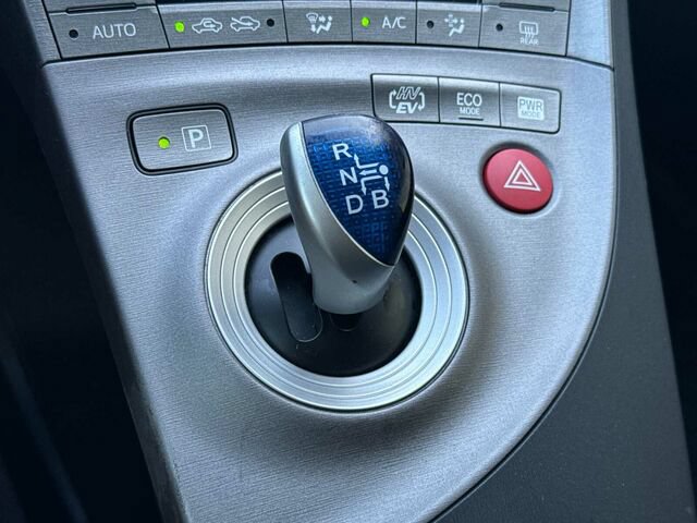 Used 2015 Toyota Prius Prime Plug-In Hybrid FWD image 26