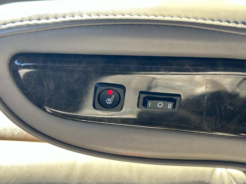 Used 2014 GMC Savana 1500 image 32