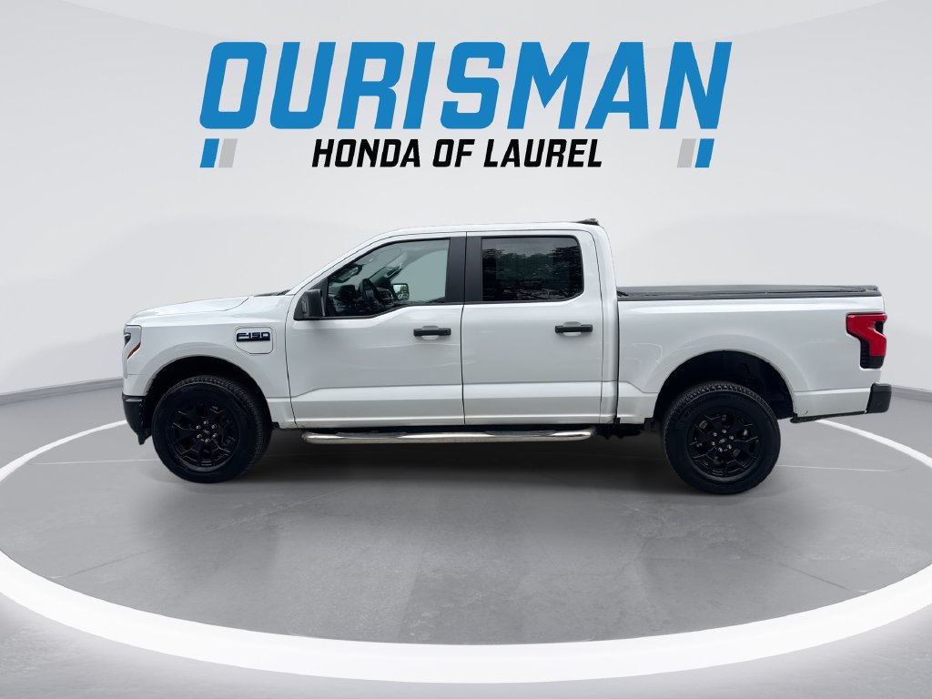 Used 2025 Ford F150 Lightning Pro AWD/4WD image 5