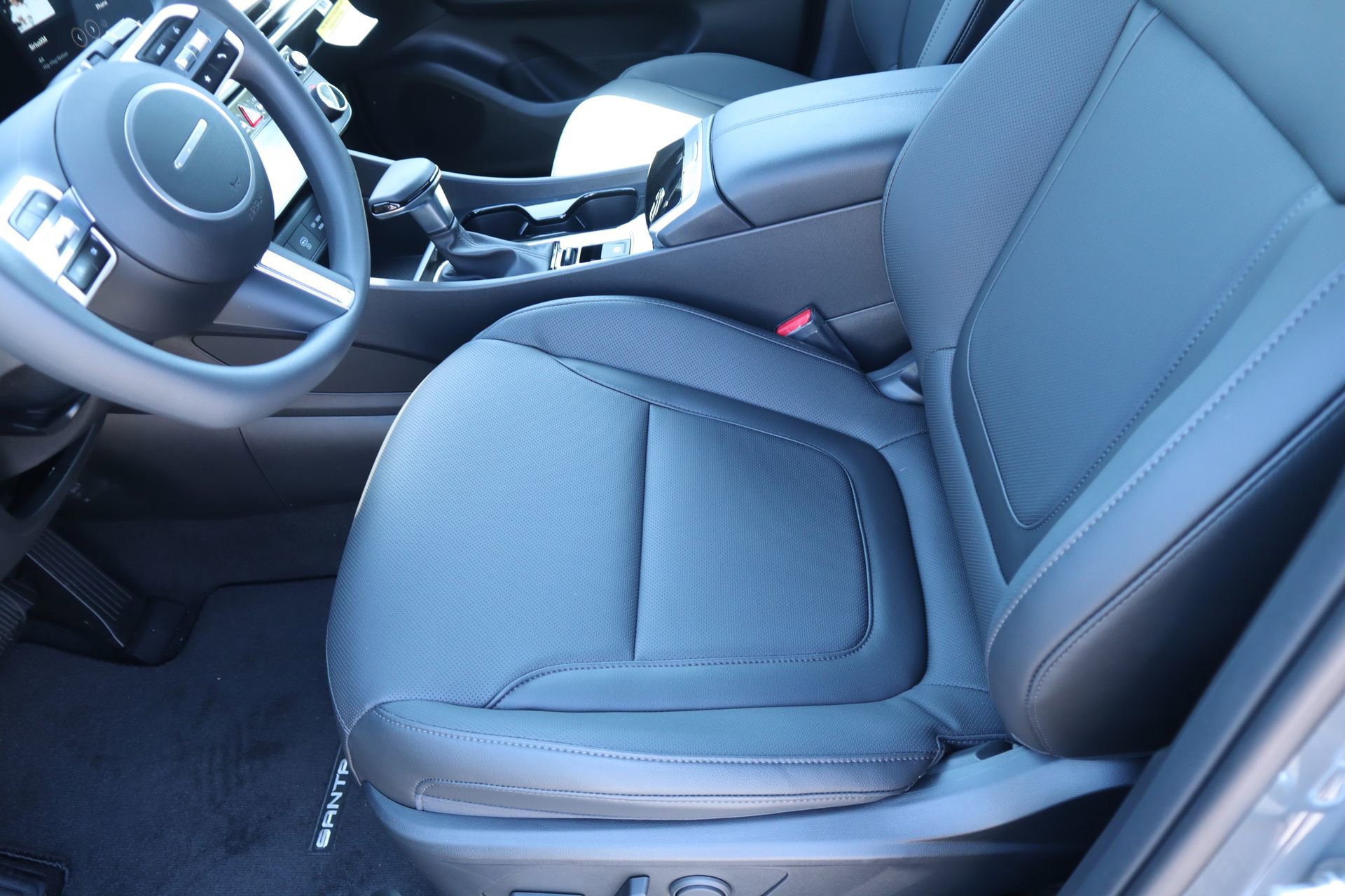 New 2026 Hyundai Santa Cruz SEL FWD image 12