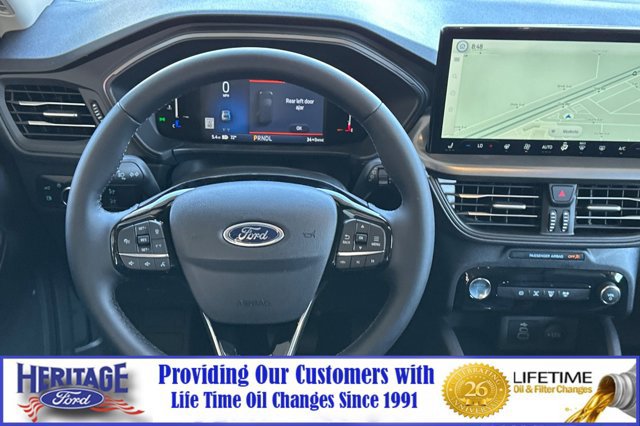 New 2025 Ford Escape SE w/ Class II Trailer Tow Package image 14