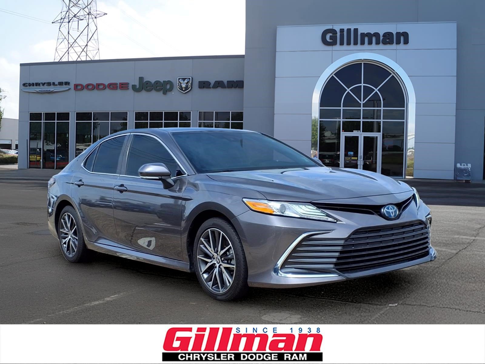 Used 2023 Toyota Camry XLE