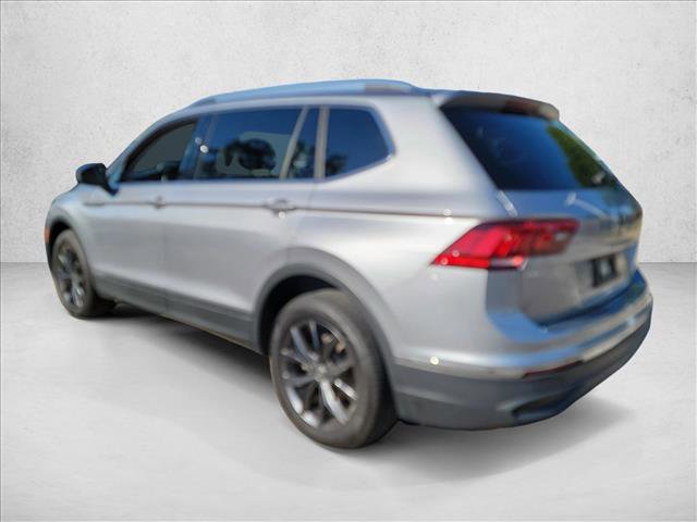 Used 2024 Volkswagen Tiguan SE FWD image 7