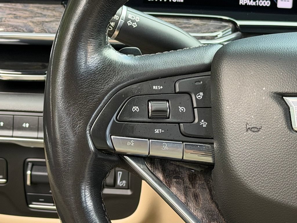 Used 2022 Cadillac Escalade Premium Luxury w/ Performance Package AWD/4WD image 46