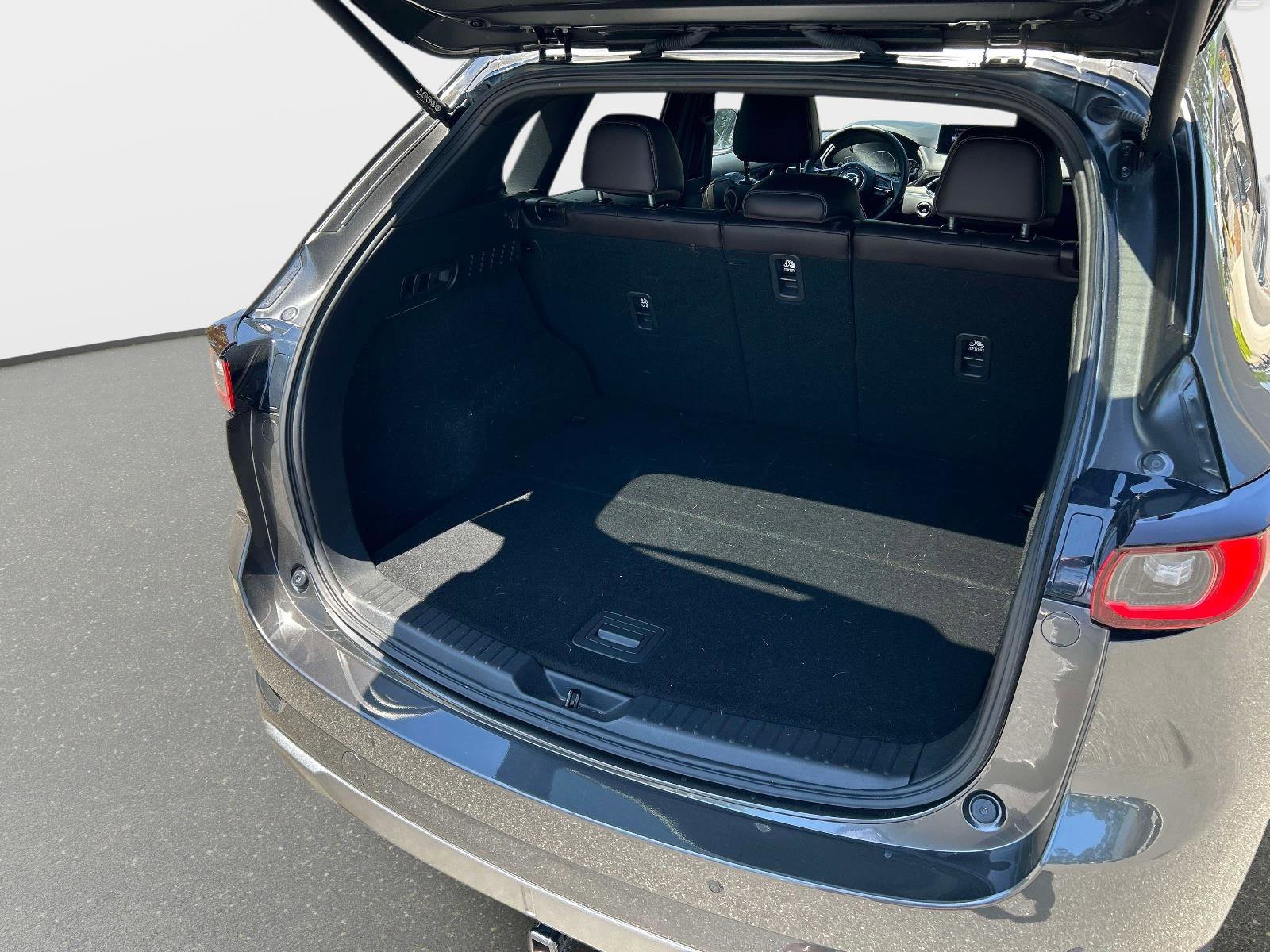 Used 2024 MAZDA CX-5 Signature image 12