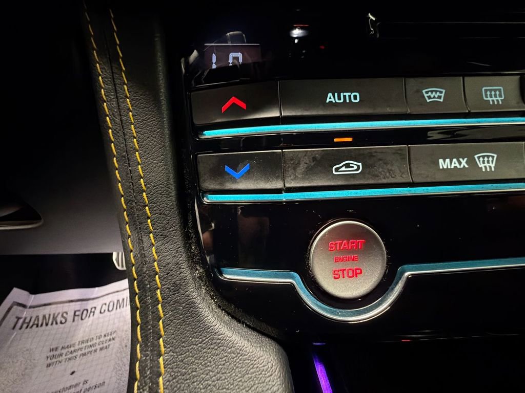 Used 2020 Jaguar F-PACE 300 Sport image 17