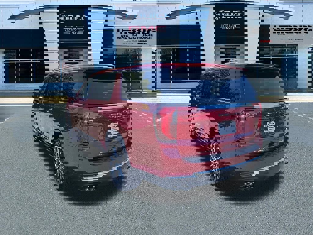 New 2025 GMC Yukon XL Denali w/ Denali Reserve Package image 5