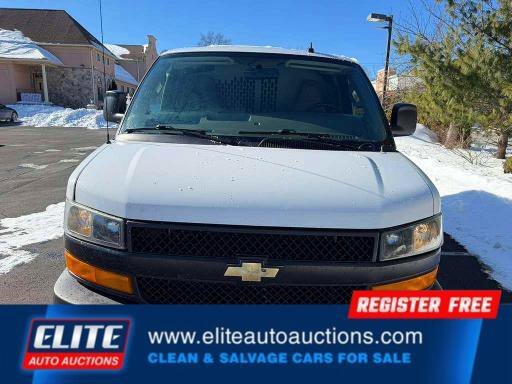 Used 2021 Chevrolet Express 2500 w/ Driver Convenience Package image 9
