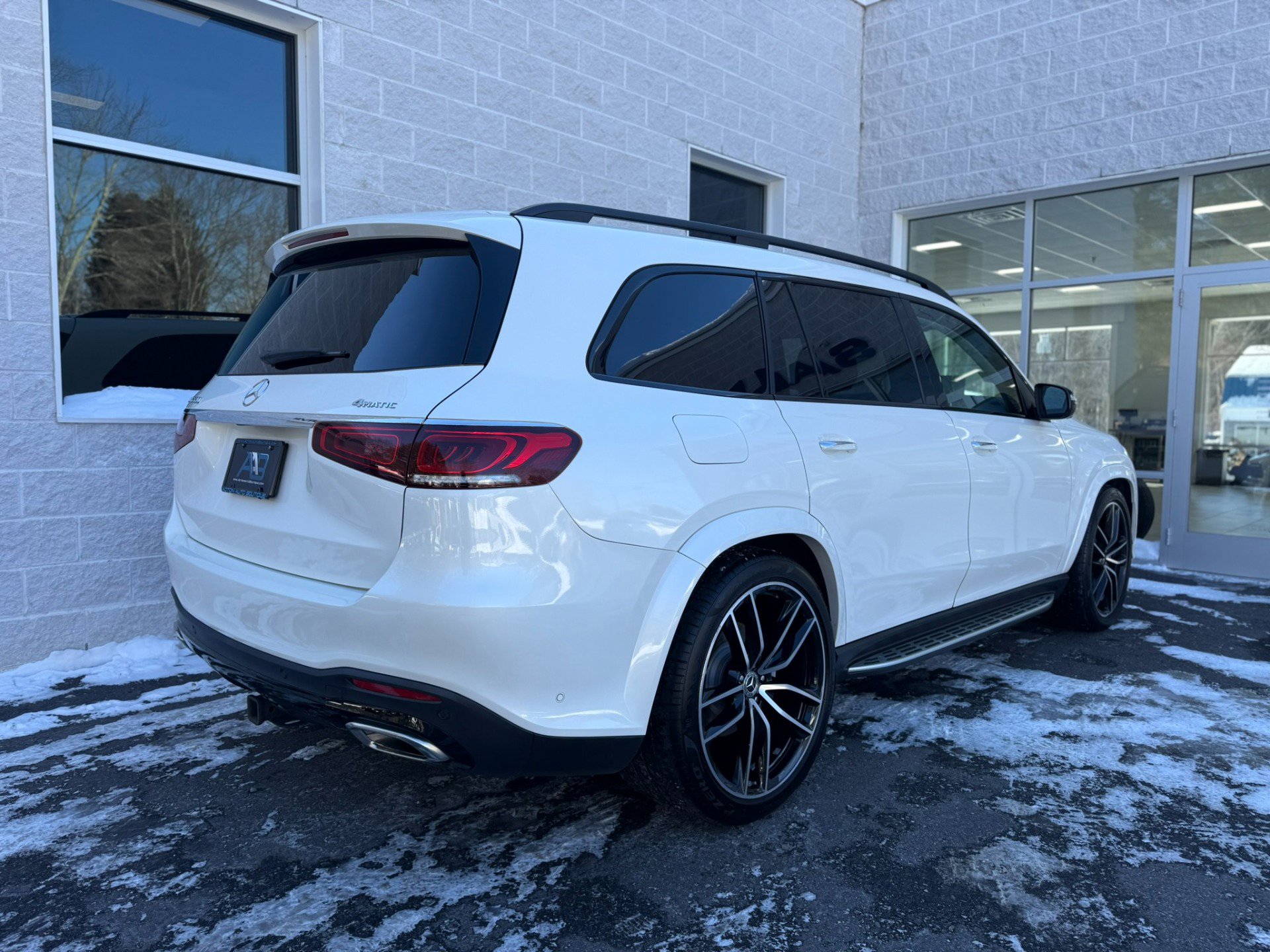 Used 2020 Mercedes-Benz GLS 580 4MATIC image 44