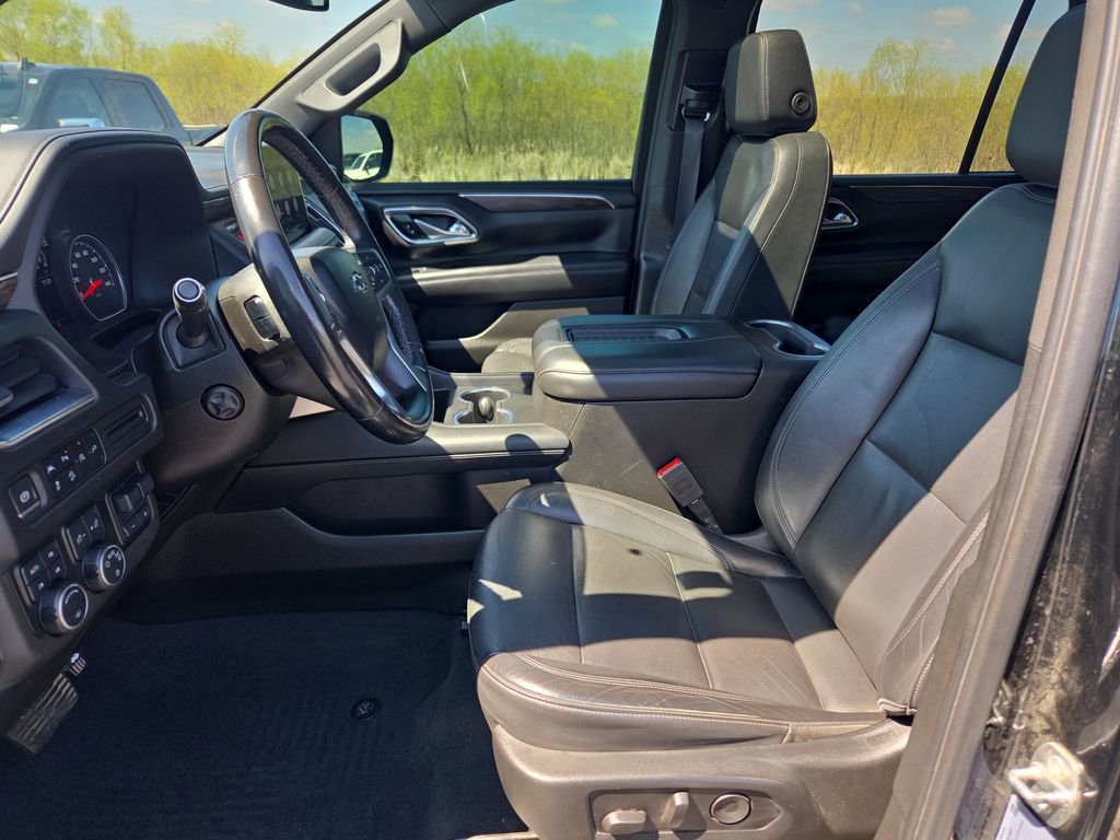 Certified 2021 Chevrolet Suburban Z71 w/ Z71 Signature Package AWD/4WD image 27