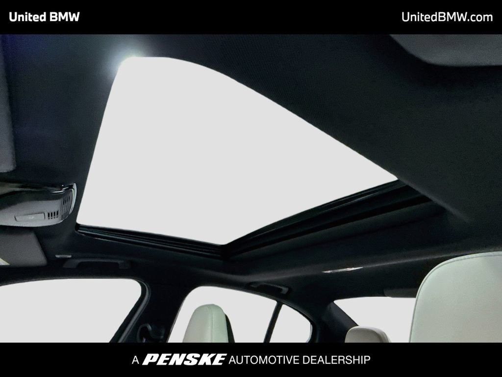 Used 2024 BMW M3 RWD image 12