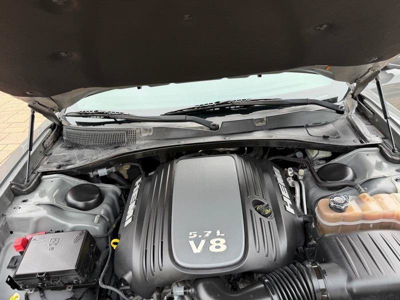 Used 2017 Dodge Charger R/T w/ Navigation & Travel Group RWD image 63