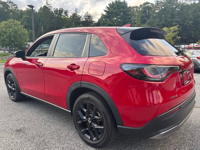 Used 2024 Honda HR-V Sport image 4