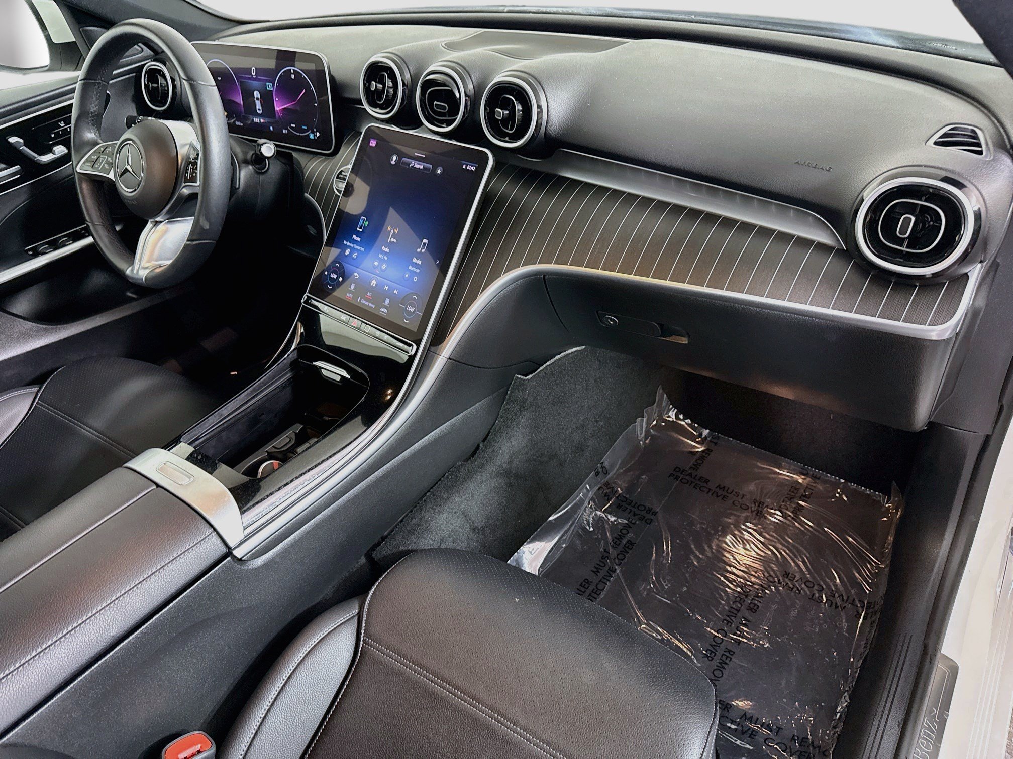 Used 2023 Mercedes-Benz C 300 Sedan image 30