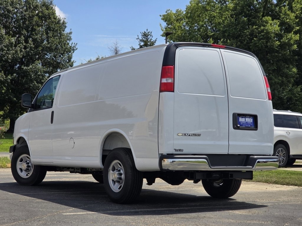 New 2025 Chevrolet Express 2500 w/ Driver Convenience Package image 7