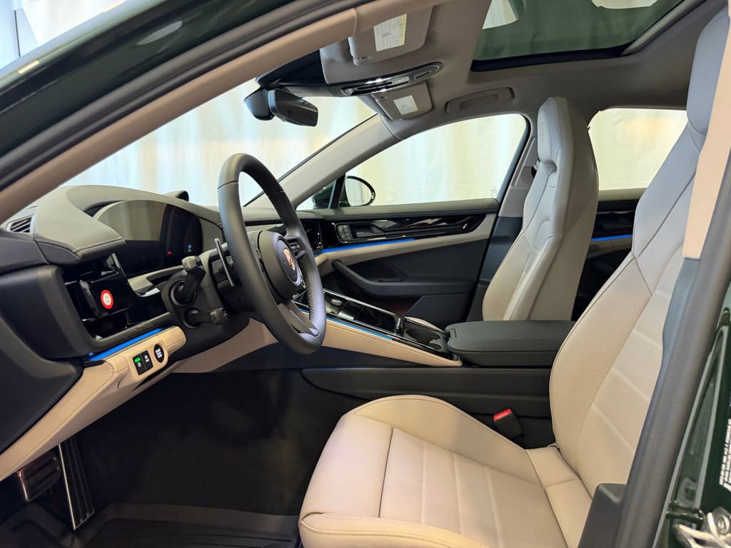 New 2026 Porsche Panamera 4 AWD/4WD image 5