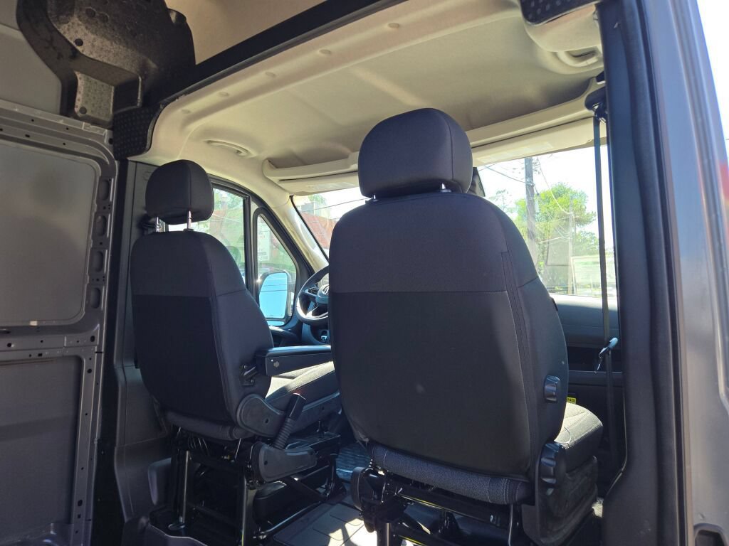 New 2026 RAM ProMaster 3500 w/ Premium Convenience Group FWD image 16